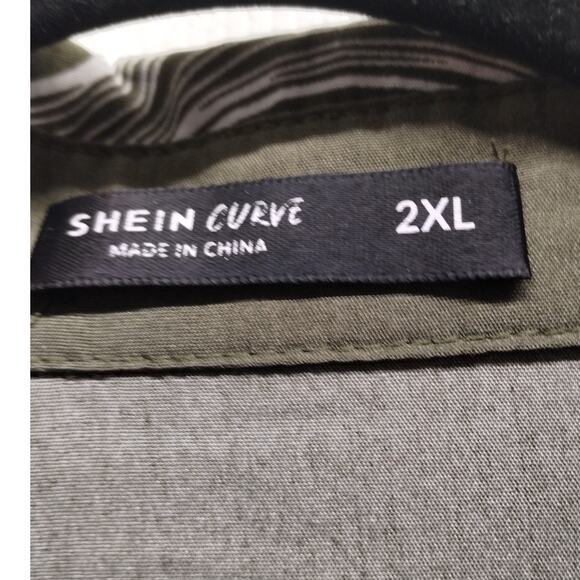 SHEIN Curve Size 2XL Green White Abstract Swirl Long Sleeve Button-Up Shirt - Picture 5 of 6